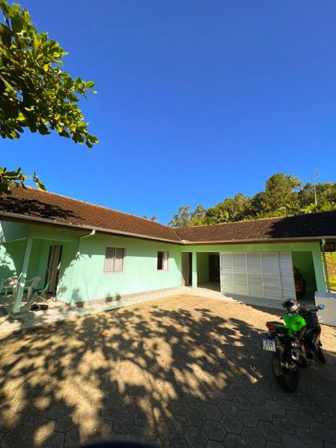 Casa Ampla Ha 8 Minutos Do Centro Villa Pomerode Esterno foto